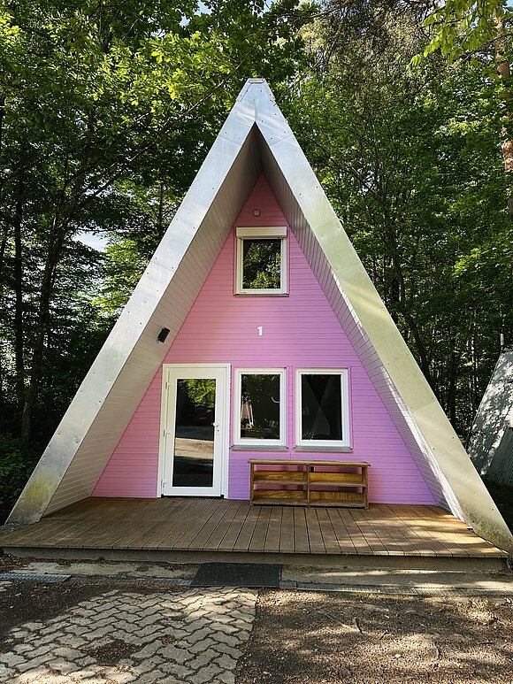 Übernachtungshaus 1 - rosa